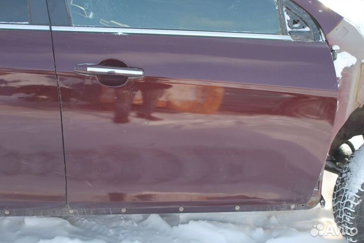 Geely Emgrand ec7 дверь передняя правая