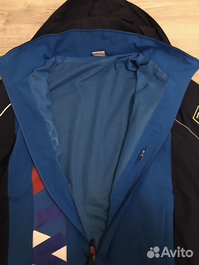 Спортивный костюм