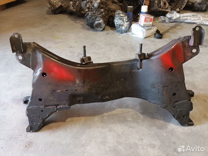 Передний подрамник mitsubishi lancer 9