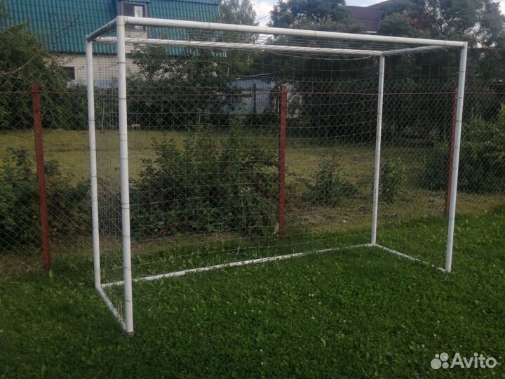 Футбольные ворота