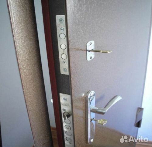 Вскрытие замков, замена замка, установка замка