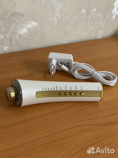 Массажер для лица Lamorage RG-075