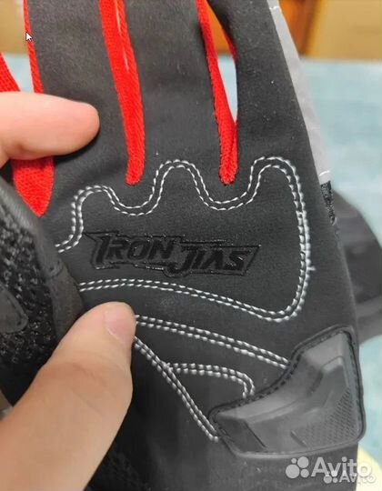 С2П2 Ф52 Мотоциклетные перчатки iron JIA'S