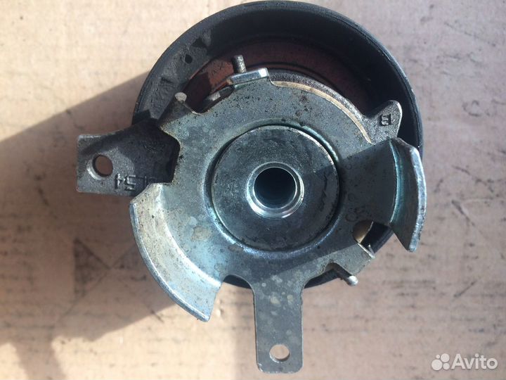 Ролик натяжитель ремня грм (Ford Focus 1.6 )