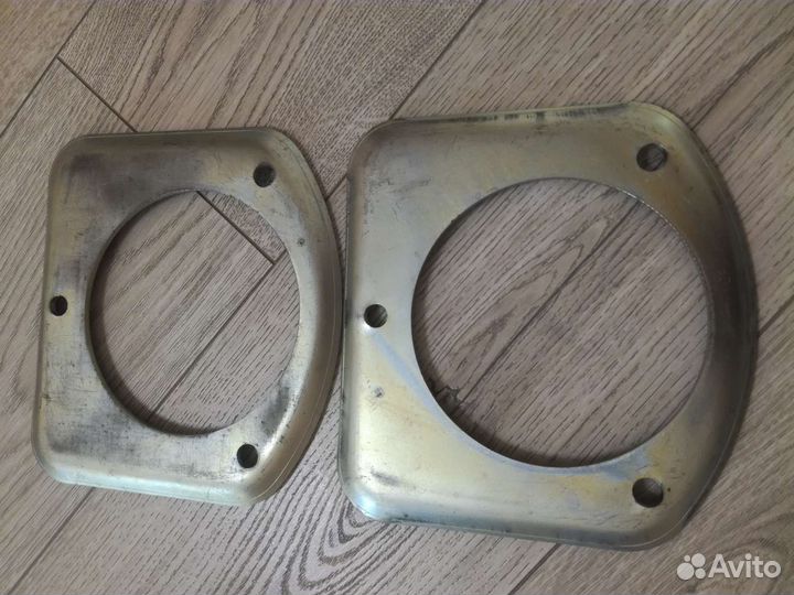 Усилитель опоры передней стойки 2110