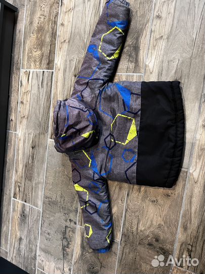 Куртка демисезонная