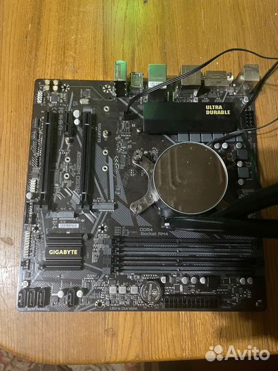 Процессор Ryzen 7 3800x,мат плата и сво