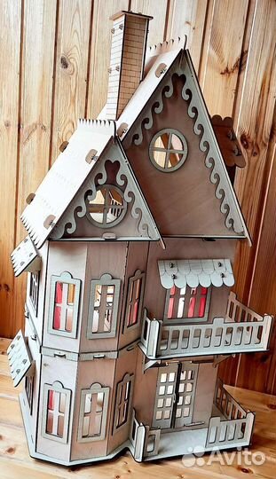 Домик кукольный с мебелью