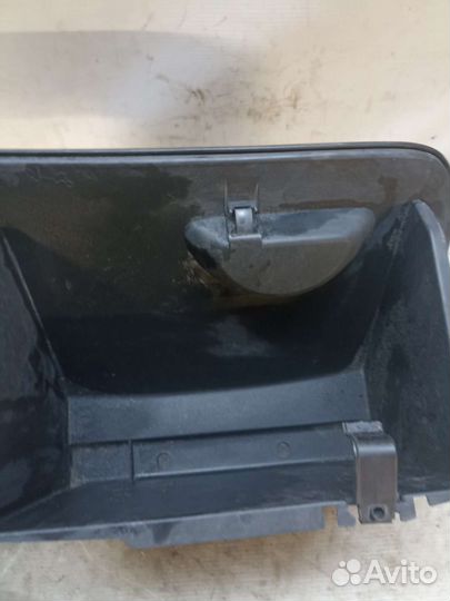 Ford focus 1 бардачек