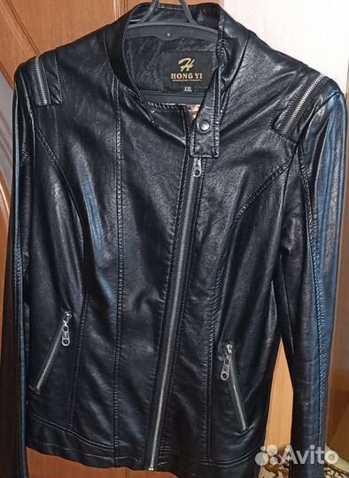 Куртка кожаная женская