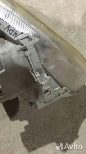 Фара передняя левая Mazda MPV 2