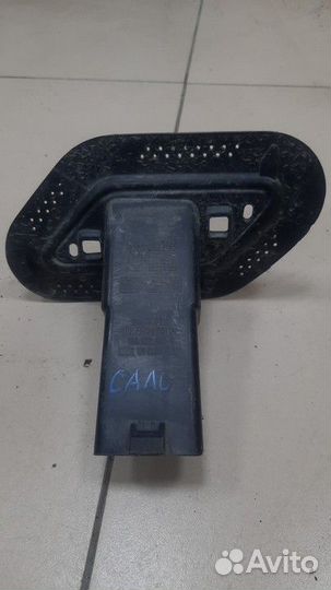 Кронштейн форсунки омывателя фар