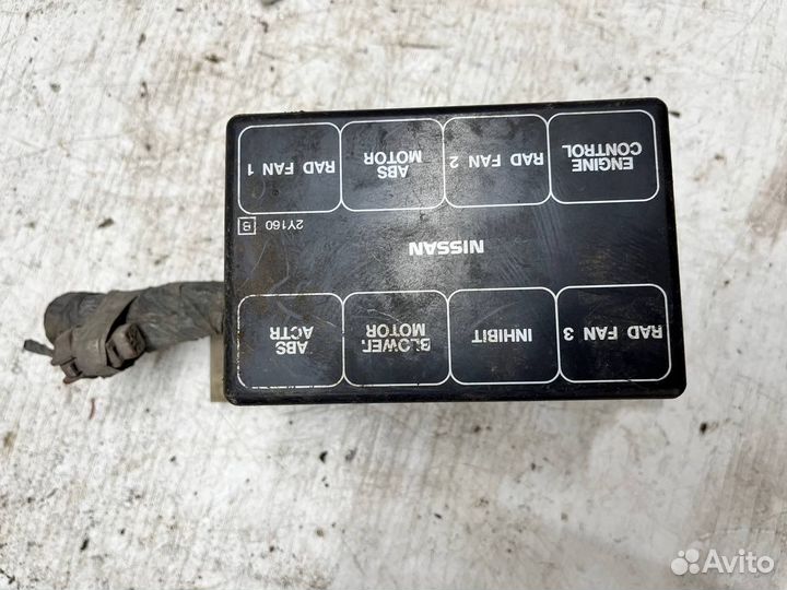 Блок блоки предохранителей Maxima a33 Cefiro 2.5