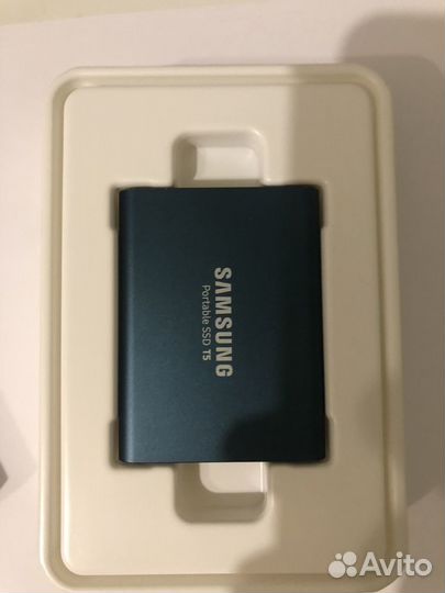 500 гб Внешний SSD Samsung T5 (MU-PA500B/WW)