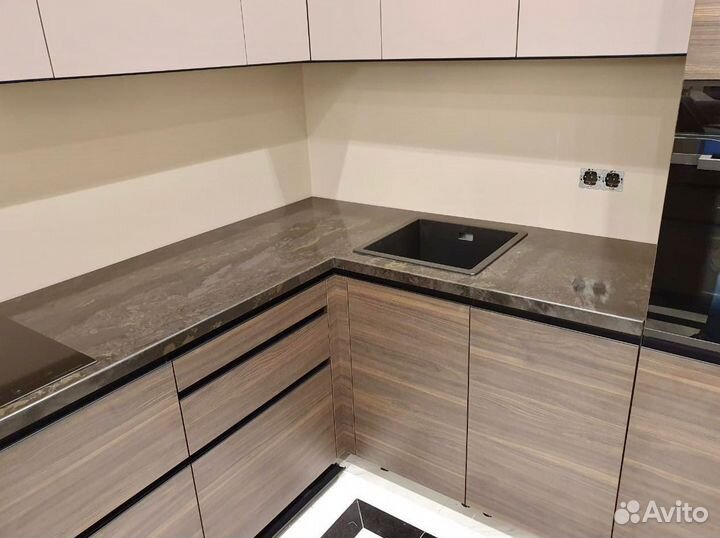 Столешница из кварца