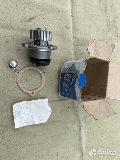 Насос водяной granta