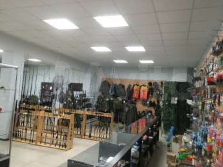 Торговое помещение, 241 м²