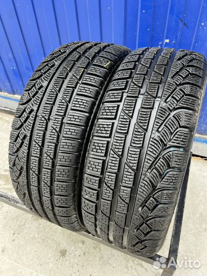 Pirelli Winter Sottozero 210 Serie II 205/45 R17