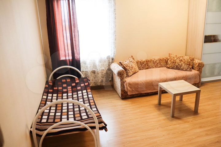 2-к. квартира, 46 м², 6/15 эт.