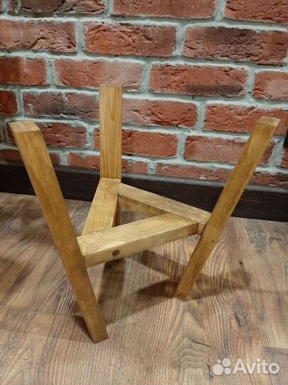 Подставка для цветов