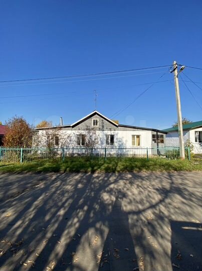 Дом 97,7 м² на участке 4 сот.