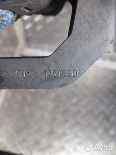 Кронштейн крепления электропроводки Scania 1751690