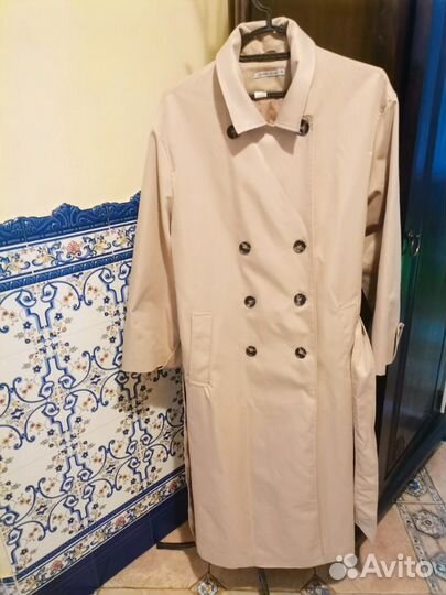 Плащ женский Zarina 50р