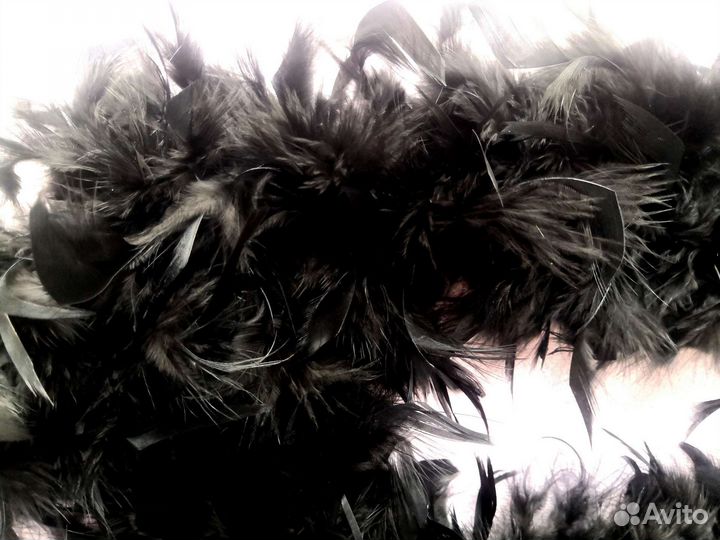 Боа из перьев (не страус)