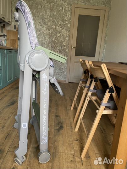 Стульчик для кормления happy baby berny v2