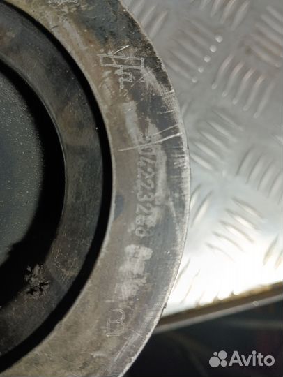 Поршень Iveco 504223288