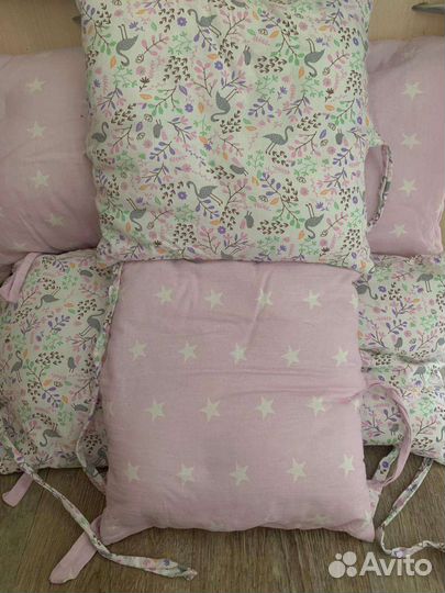 Бортики в детскую кроватку и одеяло