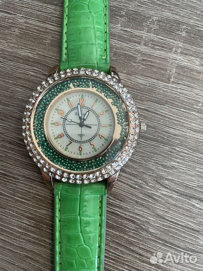 Часы женские