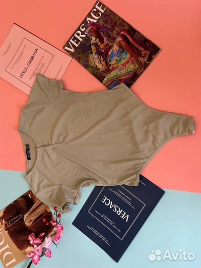 Боди женское boohoo, размер 8 (42 рус)