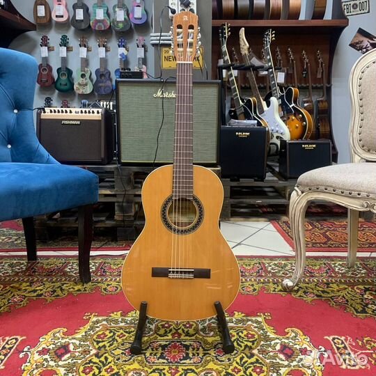 Классическая гитара Alhambra Classical Student