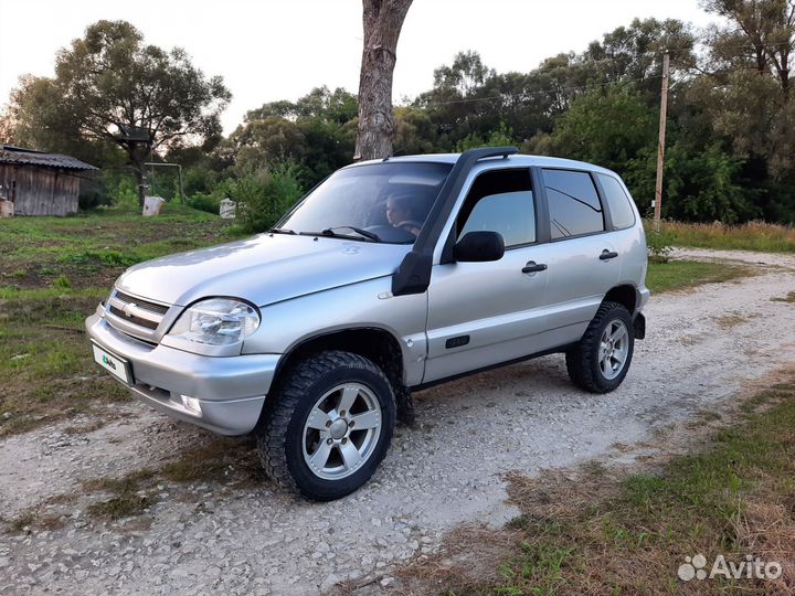 Chevrolet Niva 1.7 МТ, 2008, 136 000 км