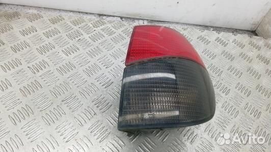 Фонарь задний правый peugeot 406 (1BE14MY01)