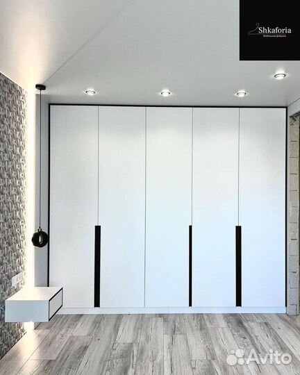 Шкаф стильный