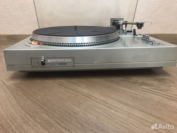 Проигрыватель винила арктур 006