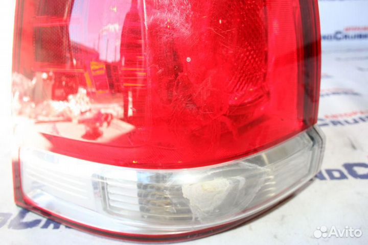 Фонарь задний наружный левый для Toyota Land Cruiser 2007