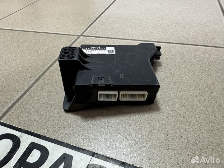 Блок управления климатом Королла Corolla e150