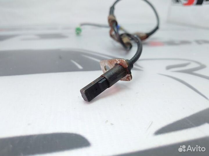 Датчик ABS передний Suzuki Grand Vitara II рестайл