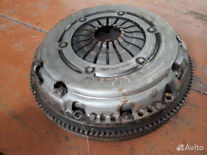 Volkswagen Polo sedan сцепление