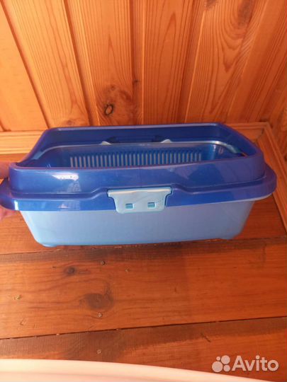 Закрытый лоток для кошек