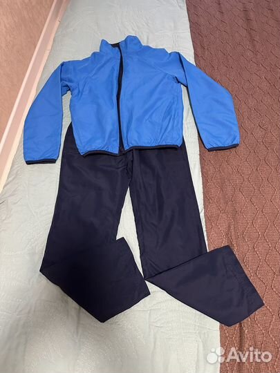 Продам спортивный костюм