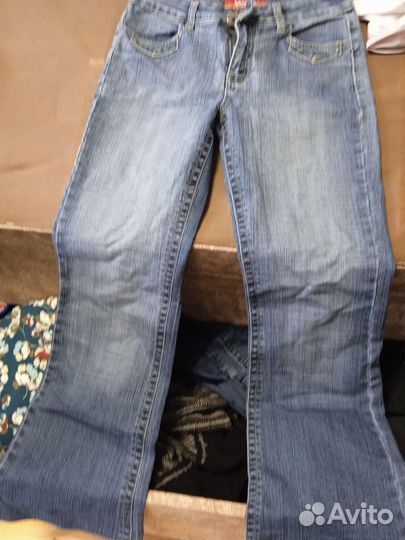 Джинсы