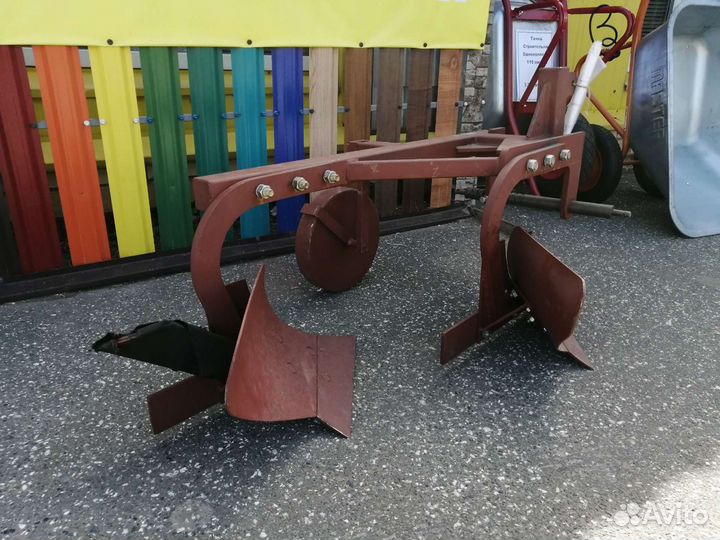 Плуг навесной двухкорпусной пнд1-00.00.000 для мин