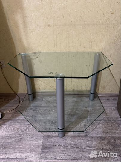 Стеклянная тумба