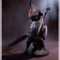 Статуэтка Red Pyramid Thing by Gecco