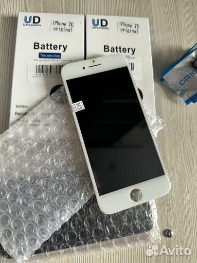Дисплей iPhone 7