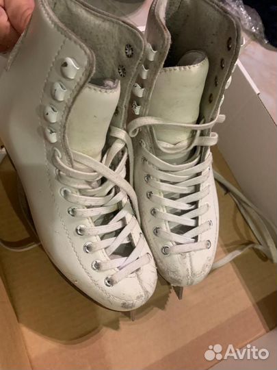 Фигурные коньки wifa 32